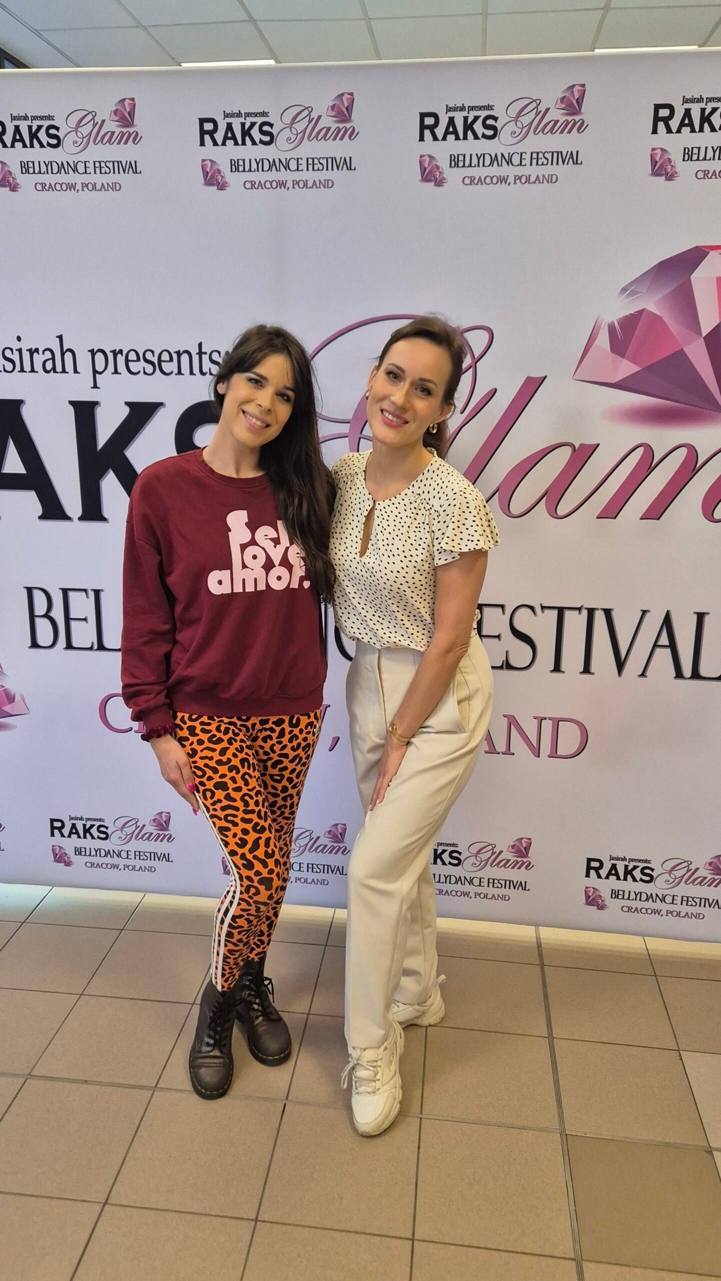 Alina lors d’une formation en danse orientale avec Jasirah en Pologne